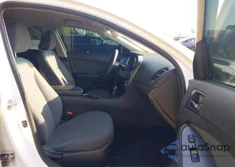 2015 Kia Optima Lx из США, поврежденный, VIN 5XXGM4A78FG506172